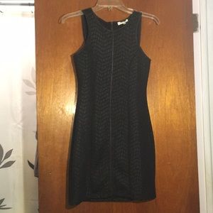 Black bodycon dress never worn!
